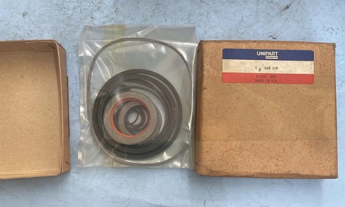 Triumph gab 218 521048 - 2500, tc