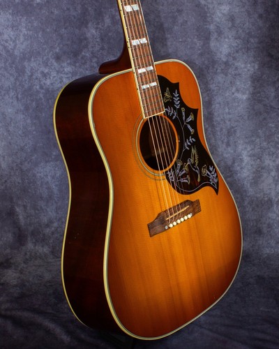 Gibson hummingbird acoustic - gibson,