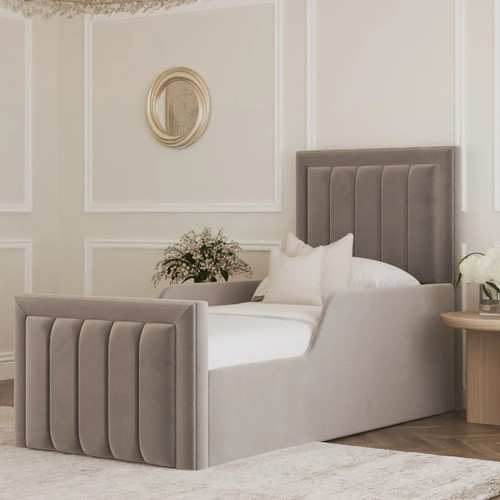 New kids panel bed - new,
