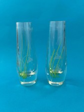 2 x Signed 15.5 cm Tall Etched Snowdrop Bud Vases