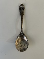 VINTAGE WALLACE GRAND BAROQUE SUGAR SPOON STERLING SILVER 6 INCHES 44 GRAMS