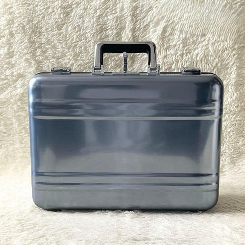 Zero halliburton aluminum - zero,