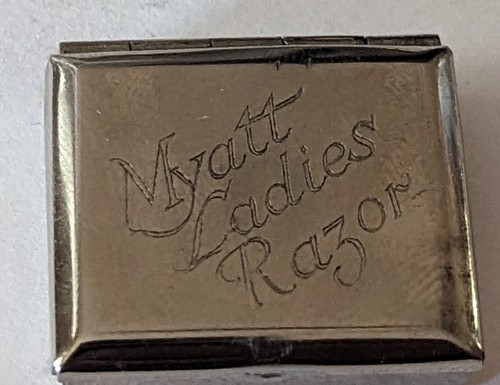 Myatt ladies razor with pouch - ladies,