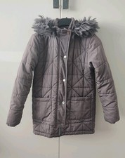 Girls grey winter coat, age 9-10,  fluffy hood and furry lining, good condition
