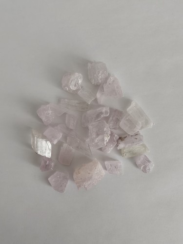 50g natural kunzite crystals - kunzite,