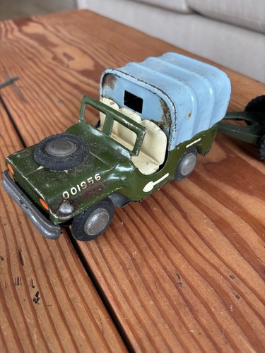 Vintage tin 1950 army - tin,