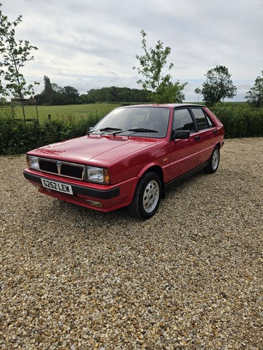 Lancia delta turbo - hf,