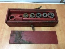 TOLEDO 00 Pipe Threading Tool