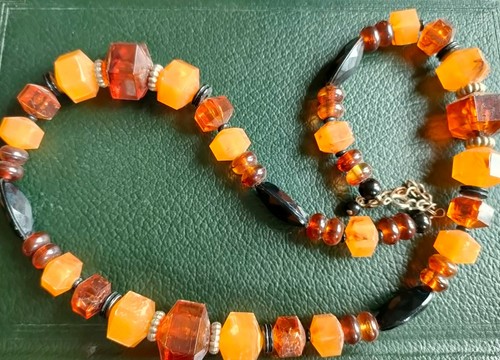 Vintage 1960 faux amber - faux,