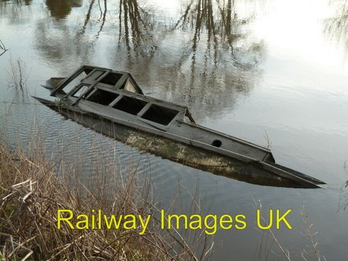 Photo cabin cruiser went - photo,