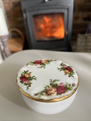 Royal albert old - royal,