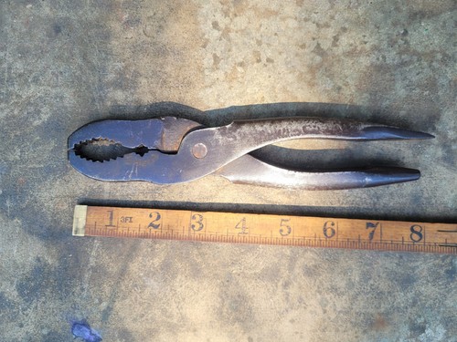 Vintage footprint pipe grip - footprint,