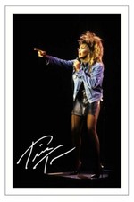 TINA TURNER SIGNED PHOTO PRINT