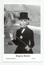 BX101) BRIGITTE BARDOT SWIFTSURE PHOTO POSTCARD (72/560) FILMSTAR PIN UP GLAMOR