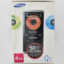 Samsung Q2 Video MP3 Player 4GB with FM Radio Black YP-Q2JAB- New & Sealed NOS