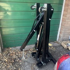 SIP 1 TON Foldable engine Crane item number 03685 -Black