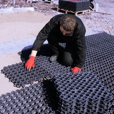 Gravel grass grids - gravel,