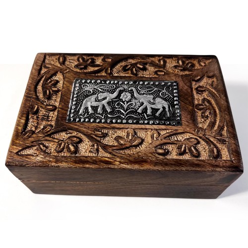 Handcrafted mango wood trinket - wood,