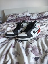 Nike Air Jordan 1 Mid SE Red Black Toe Men's Shoes
