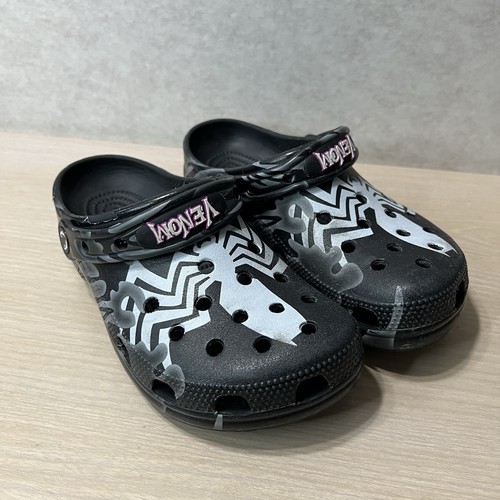 Marvel venom crocs - x, classic