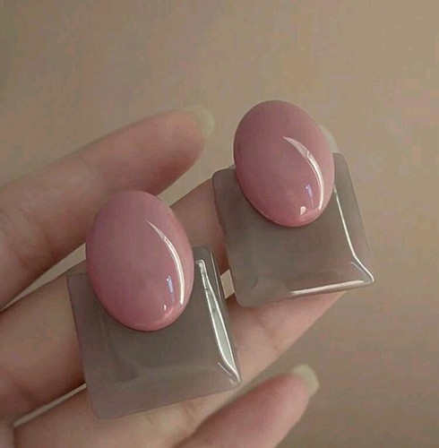 Chunky pink oval grey - pink,