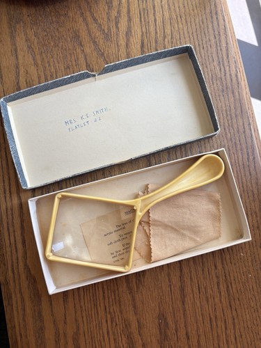 Vintage minor magnifier - vintage,