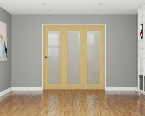 Internal bifold doors - bifold, oak