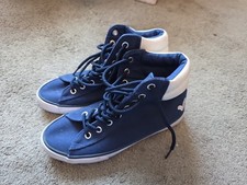 VOI   Blue/white  Canvas Deck