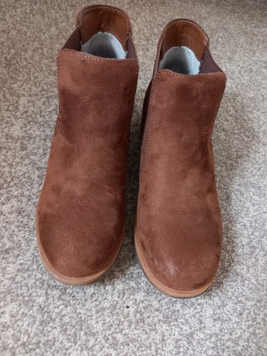 Reiker tan suede chelsea - tan,