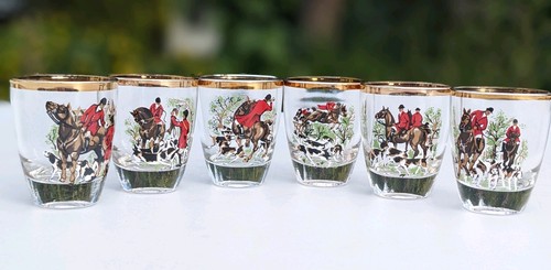 Vintage fox hunting scene - vintage,