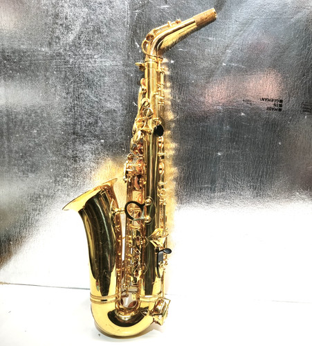Alto saxophone - alto,