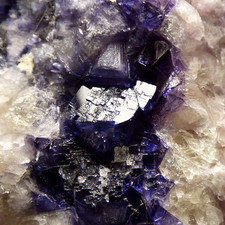 Blue John Fluorite Crystal Display Specimen Derbyshire UK 5.5cm 94g Unpolished