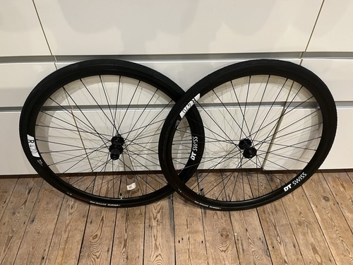 Swiss r470 700c disc - swiss,
