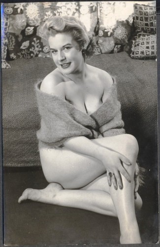 Original vintage nude pin - original,