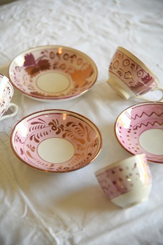 Pink antique vintage lustre - pink,