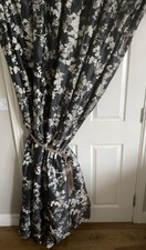Stunning Laura Ashley Silk Hawthorn Floral Grey Interlined Curtains W77” D77”