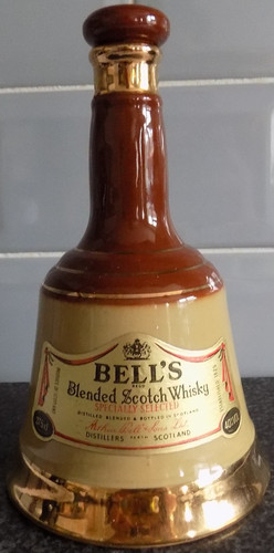 Vintage bell scotch whisky - bell’s,