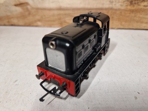 Triang r253 black - r253,