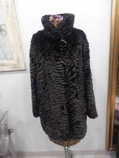 Vintage Artisan Furrier Black