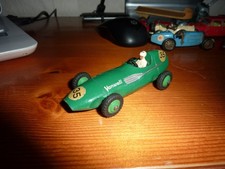 DINKY Original No.239 - VANWALL RACING CAR #35 (1958-1960) LOWER WEAR UNBOXED