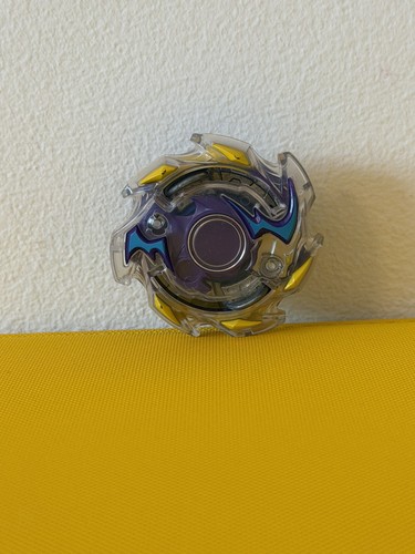 Original beyblade takara tomy - beyblade,