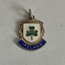 Old little vintage 925 sterling silver enamel charm Ireland Shamrock crest 