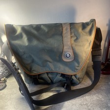 Crumpler Crisp SUIT Messenger