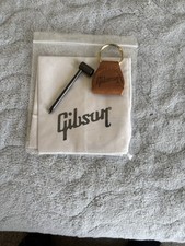 Gibson acoustic G45 has Seen