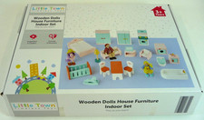 LITTLE TOWN Wooden Dolls House