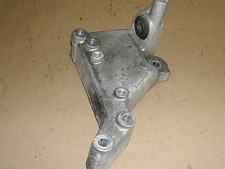 Rover 75 MG ZT V6 1999 on O/S Top engine mounting bracket