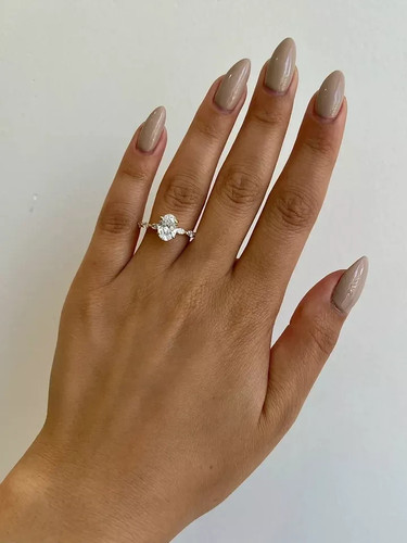 Oval cut diamond ring - oval, igi