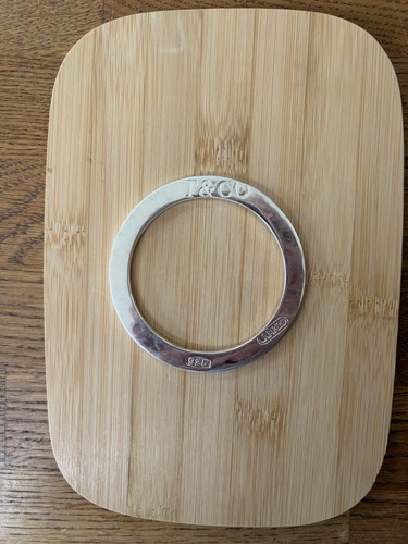 Tiffany 1837 flat round - &,