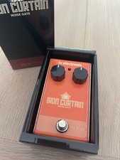 TC Electronic Iron Curtain Noise Gate Pedal for Guitar and Bass