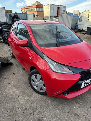 Breaking toyota aygo - aygo, vvti